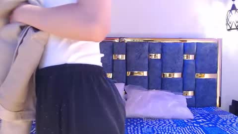 ling ling24 online show from 01/13/26, 07:02