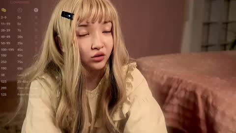Linh -   online show from 06/02/26, 09:06