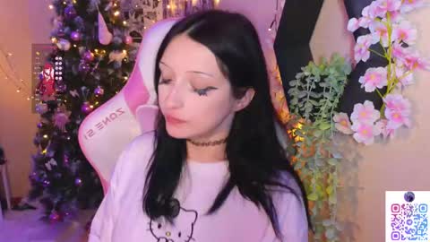 Snapshot of liniq chatting on 03/09/25, 06:00 Lina online show from 03/09/25, 06:00