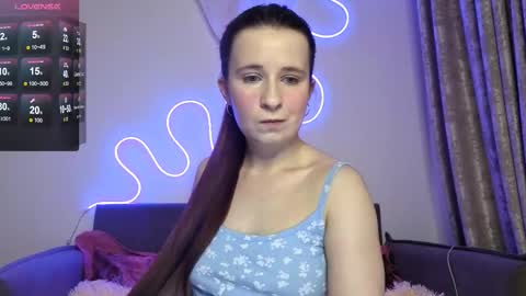 linnsweety online show from 11/05/25, 07:25