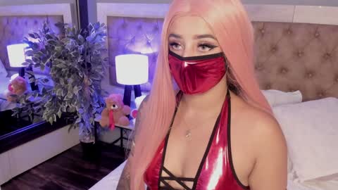 Luciana online show from 02/05/25, 08:14