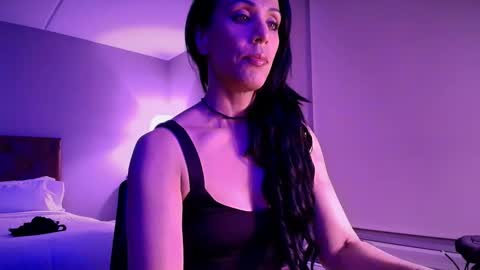 linuxgirlsudosu online show from 03/26/26, 04:07