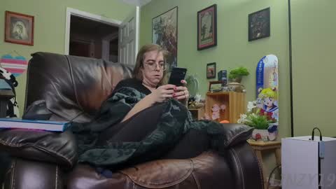 Linzy19 online show from 01/18/25, 02:14