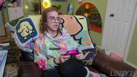 Linzy19 online show from 02/19/25, 12:14