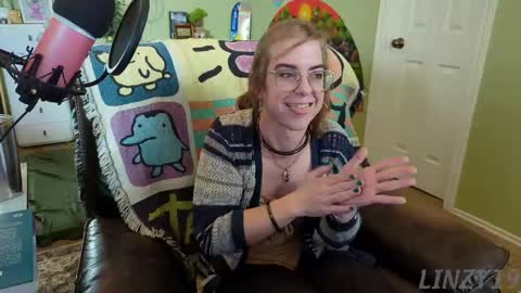 Linzy19 online show from 02/27/25, 08:31