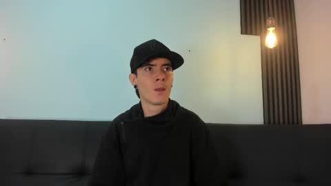 Snapshot of lio_____ chatting on 03/02/26, 03:20 Lio online show from 03/02/26, 03:20