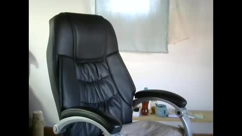 liora online show from 05/13/26, 03:59