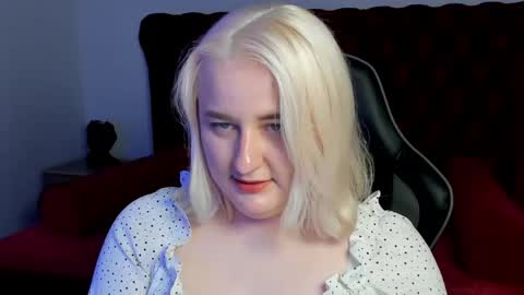 LioraArdyn online show from 05/28/26, 05:43
