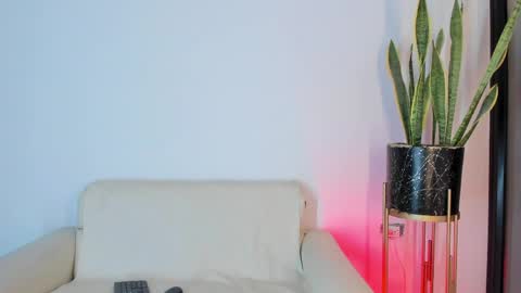 Liorah wolf online show from 03/30/26, 07:37