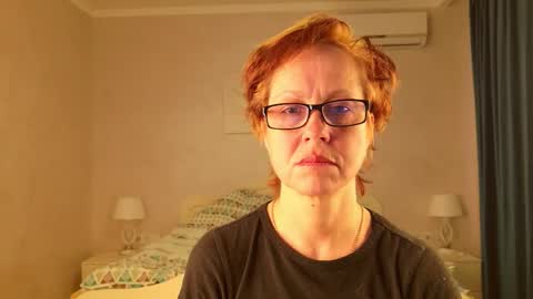 Liora Weiss online show from 03/02/26, 06:47