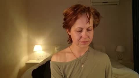 Liora Weiss online show from 04/01/26, 01:41