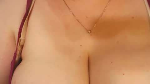 LIpsAddiction online show from 09/23/25, 12:08