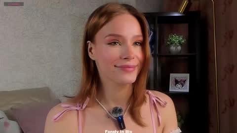 Lina online show from 01/15/26, 01:32