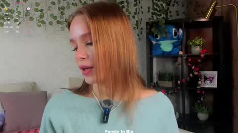 Lina online show from 01/19/26, 01:31