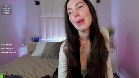 Lira revery online show from 02/03/26, 02:53