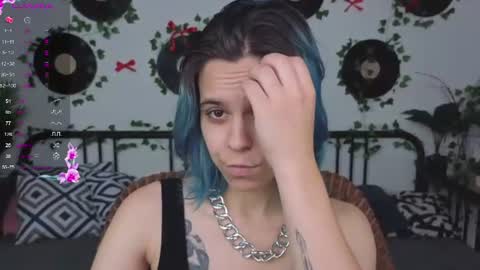 Snapshot of lirabelles chatting on 06/26/26, 03:33 hello Ill be waiting for you during these hours tue 10am-5pm wed 3am-5pm thu 3am-5pm fri 3am-10am sat 10am-5pm sun 3am-1GMT online show from 06/26/26, 03:33