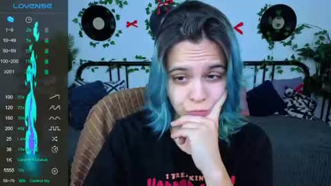 Snapshot of lirabelles chatting on 06/29/26, 03:24 hello Ill be waiting for you during these hours tue 10am-5pm wed 3am-5pm thu 3am-5pm fri 3am-10am sat 10am-5pm sun 3am-1GMT online show from 06/29/26, 03:24