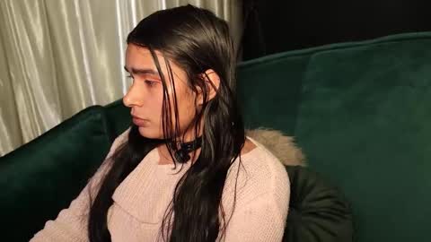 Lire online show from 11/20/25, 03:28