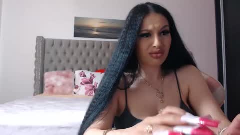 Lisa online show from 04/17/26, 08:01