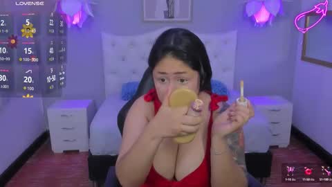 Lisa online show from 10/06/25, 06:38