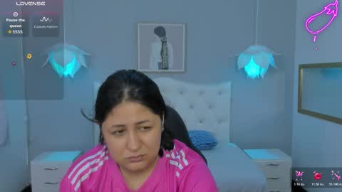 Lisa online show from 10/18/25, 11:33