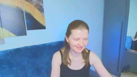 Lisa online show from 04/04/26, 02:21