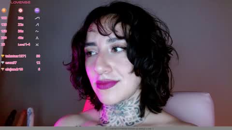 Snapshot of lisa_avila_ chatting on 01/16/25, 01:48 Lisa online show from 01/16/25, 01:48