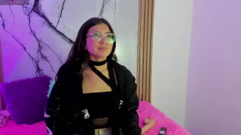 Snapshot of lisa_camx chatting on 07/30/26, 02:38 lisa_camx online show from 07/30/26, 02:38