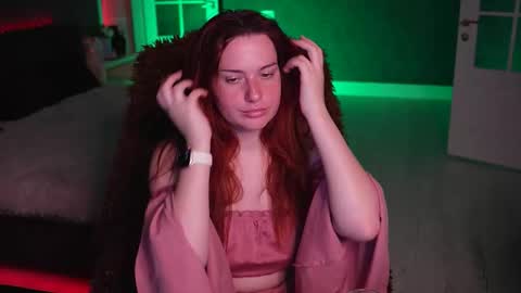 lisa_elfy online show from 03/19/26, 03:38