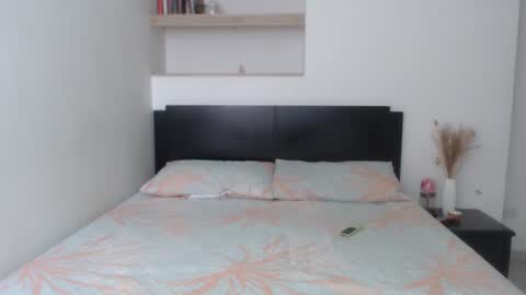 Lisa Santos online show from 02/27/25, 02:54