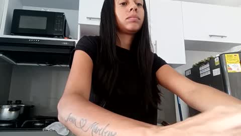 Lisa Santos online show from 10/17/25, 03:14