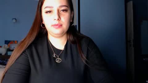 lisa_lady_golden online show from 10/14/25, 11:44