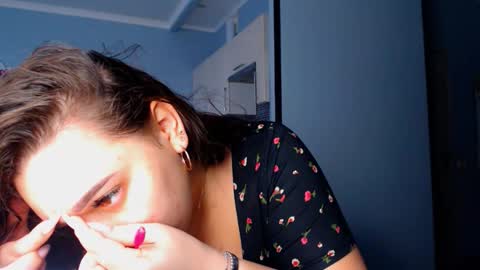 Snapshot of lisa_lady_golden chatting on 10/16/25, 10:16 lisa_lady_golden online show from 10/16/25, 10:16