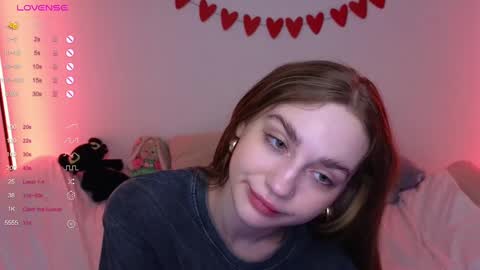 Lisa and Katerina online show from 02/28/25, 05:26