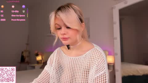 Lisa online show from 04/11/26, 07:45