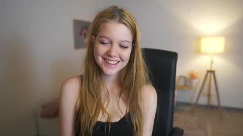 lisa mccoy  online show from 02/16/26, 06:59