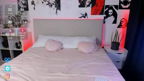 Snapshot of lisa_moons chatting on 10/09/25, 03:21 lisa_moons online show from 10/09/25, 03:21