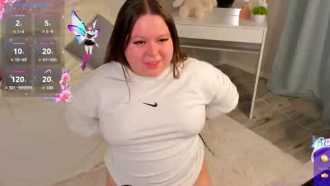 Lisa online show from 02/09/26, 09:24