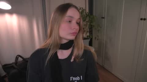 Elisabeth or Lisa online show from 02/07/26, 08:56