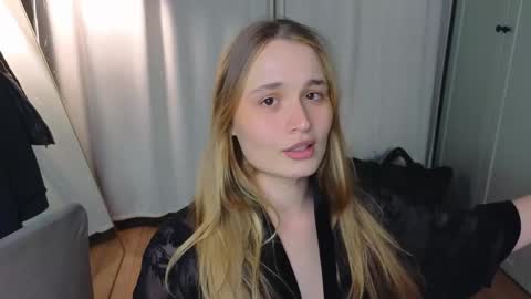 Elisabeth or Lisa online show from 03/03/26, 08:37