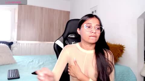 Snapshot of lisa_sexxy chatting on 09/10/25, 02:06 faisury online show from 09/10/25, 02:06