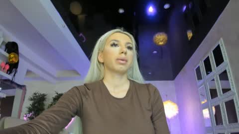 onlyfans-lisaakira instagram-lisaakira9  twitter-lisaakira4 online show from 11/23/25, 06:46