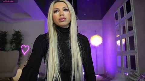 onlyfans-lisaakira instagram-lisaakira9  twitter-lisaakira4 online show from 12/19/25, 06:53