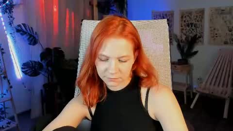 Snapshot of lisaaris chatting on 06/24/26, 09:25 Lisa Aris online show from 06/24/26, 09:25