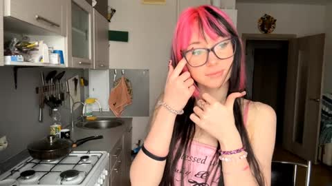 Aileen online show from 04/09/26, 06:13