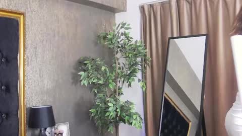 lisacroft online show from 02/20/25, 05:55