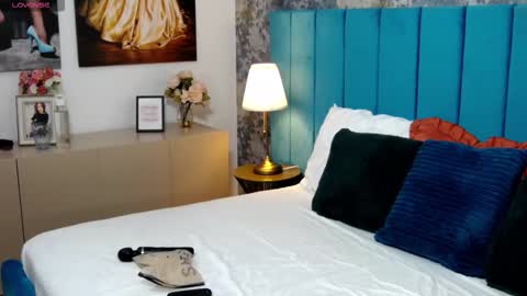 lisacroft online show from 11/03/25, 08:15