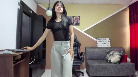 Lisa Gray Independent Model online show from 03/27/26, 07:35