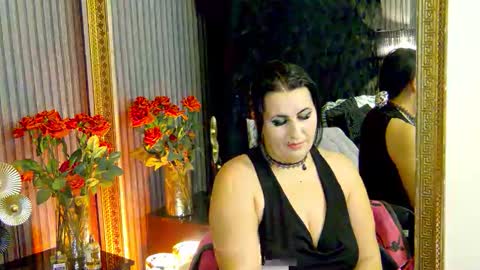 Snapshot of lisamaze chatting on 09/30/25, 06:02 SofiaHanson online show from 09/30/25, 06:02