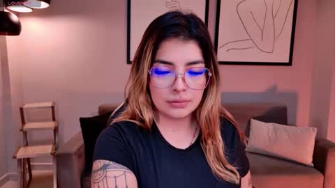 LISA MONROE online show from 09/14/25, 11:31